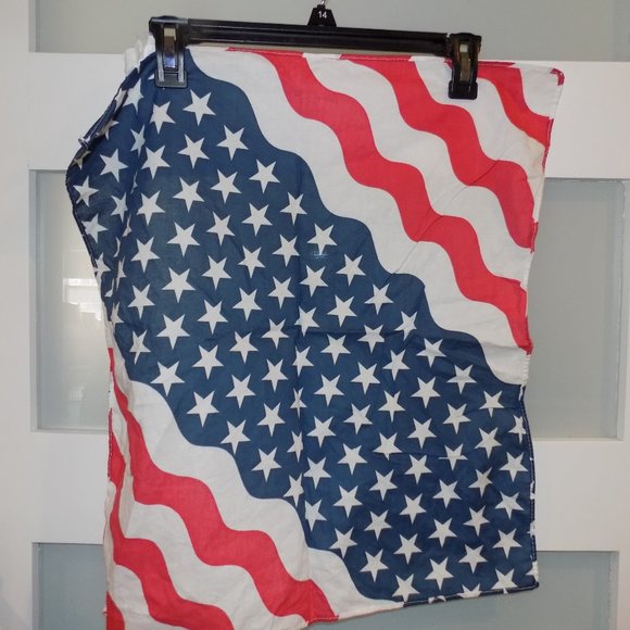 20" Wavy American Flag Bandana Handkerchief Scarf 100% Cotton Made In The USA - Picture 3 of 6